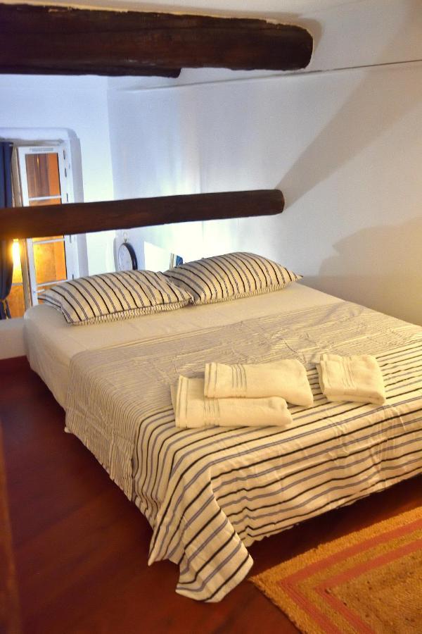 Apartment 33 On The Old Historic Senate Square ニース エクステリア 写真