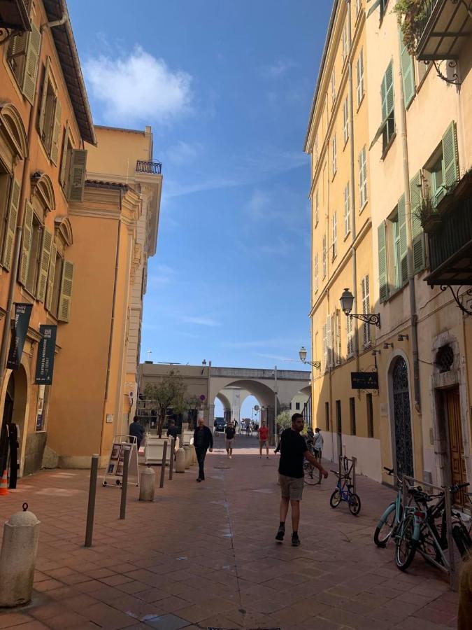 Apartment 33 On The Old Historic Senate Square ニース エクステリア 写真