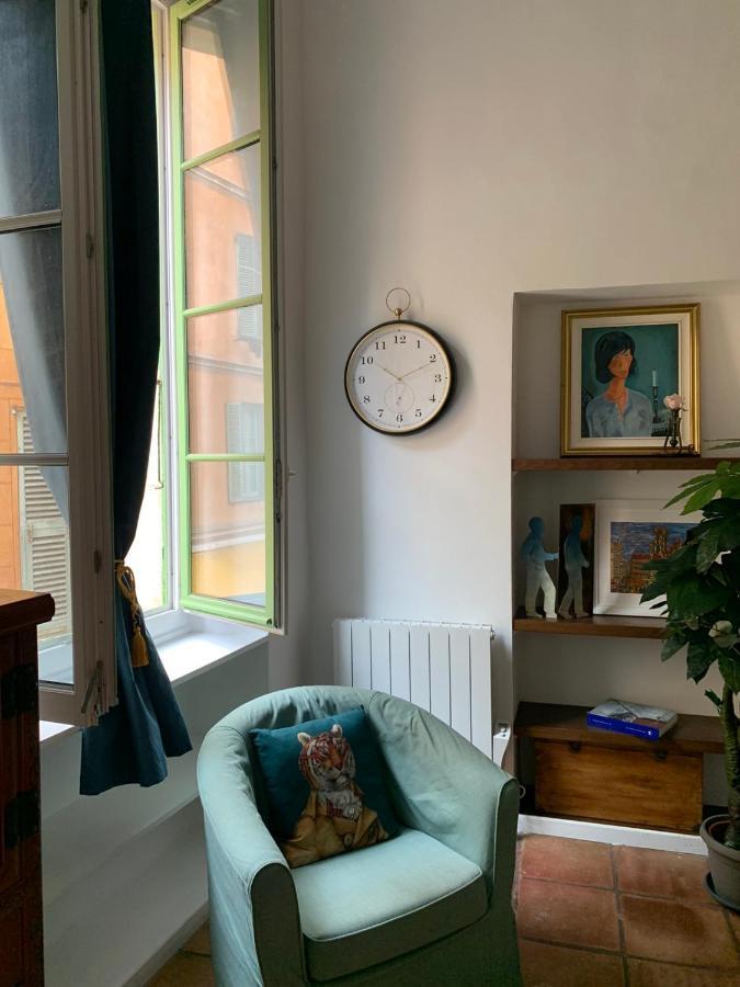 Apartment 33 On The Old Historic Senate Square ニース エクステリア 写真