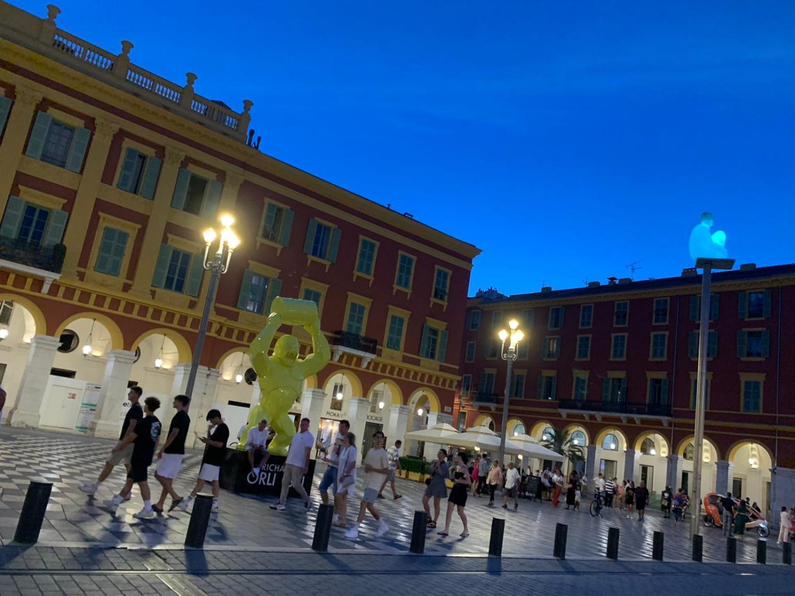 Apartment 33 On The Old Historic Senate Square ニース エクステリア 写真