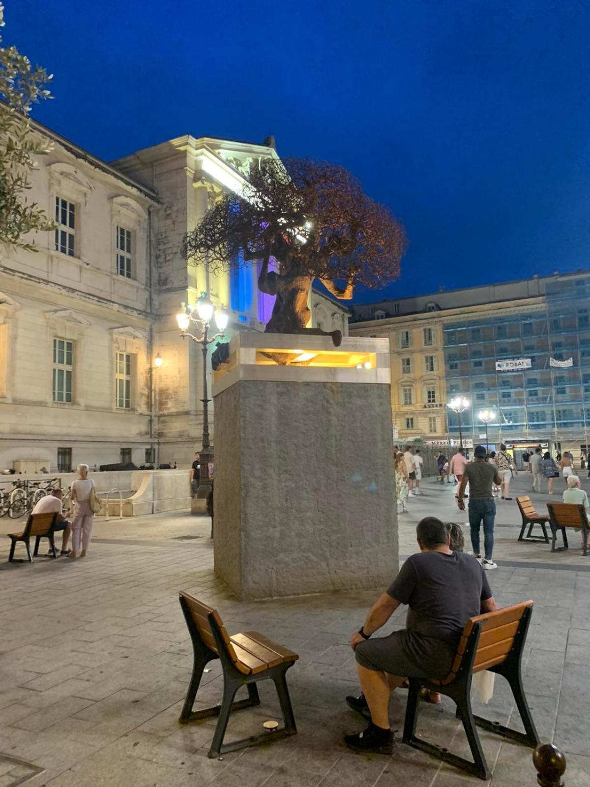 Apartment 33 On The Old Historic Senate Square ニース エクステリア 写真