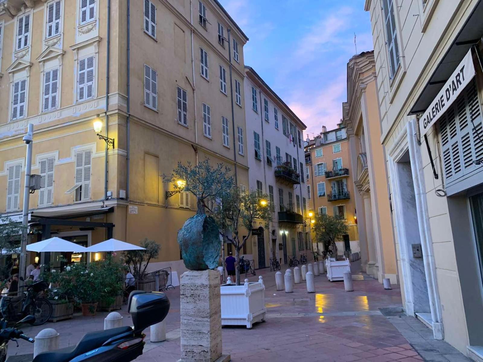 Apartment 33 On The Old Historic Senate Square ニース エクステリア 写真
